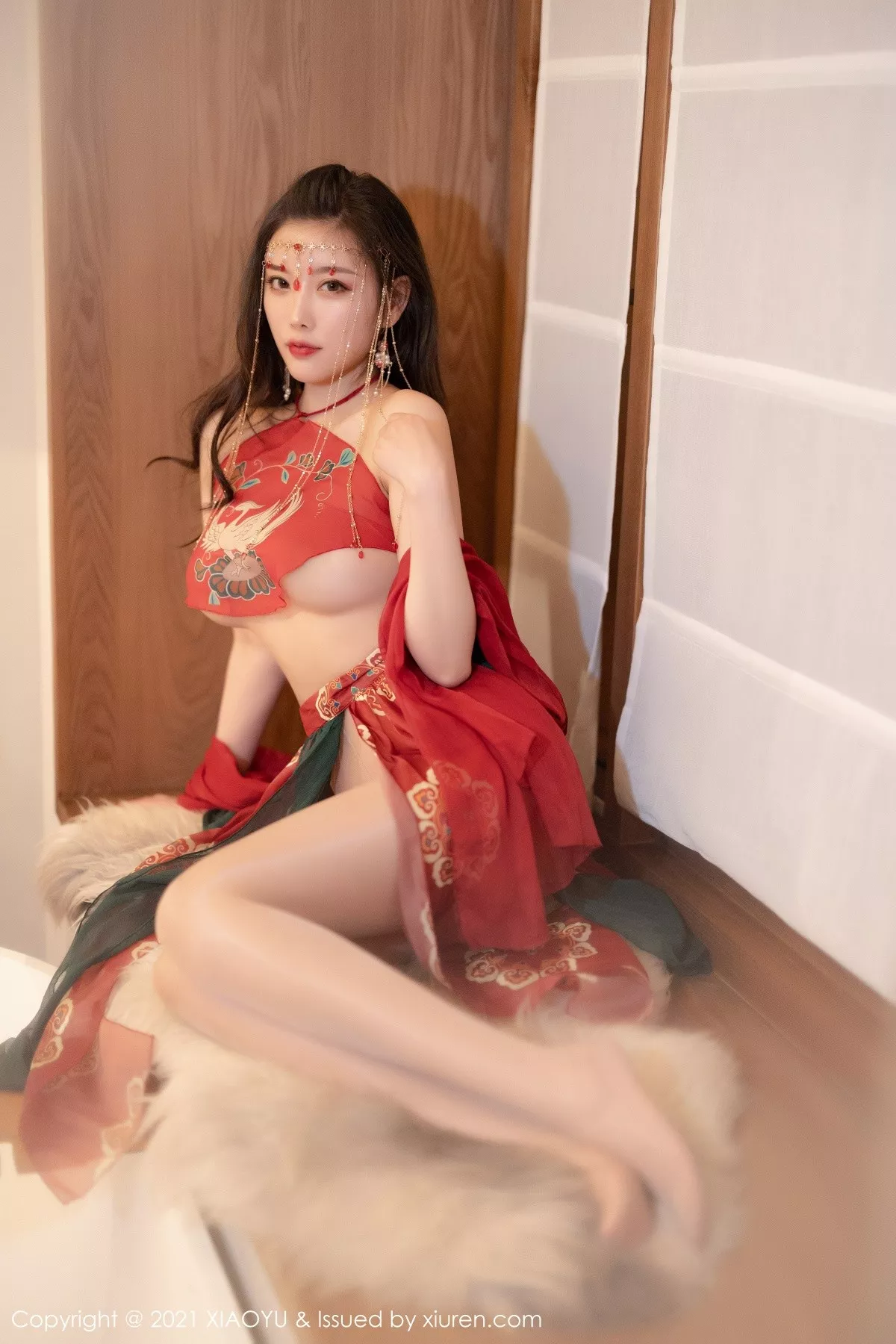 秀人集.com_[XiaoYu画语界]Vol.688_女神杨晨晨sugar丽江心愿旅拍私房红色古装肚兜撩人诱惑写真83P