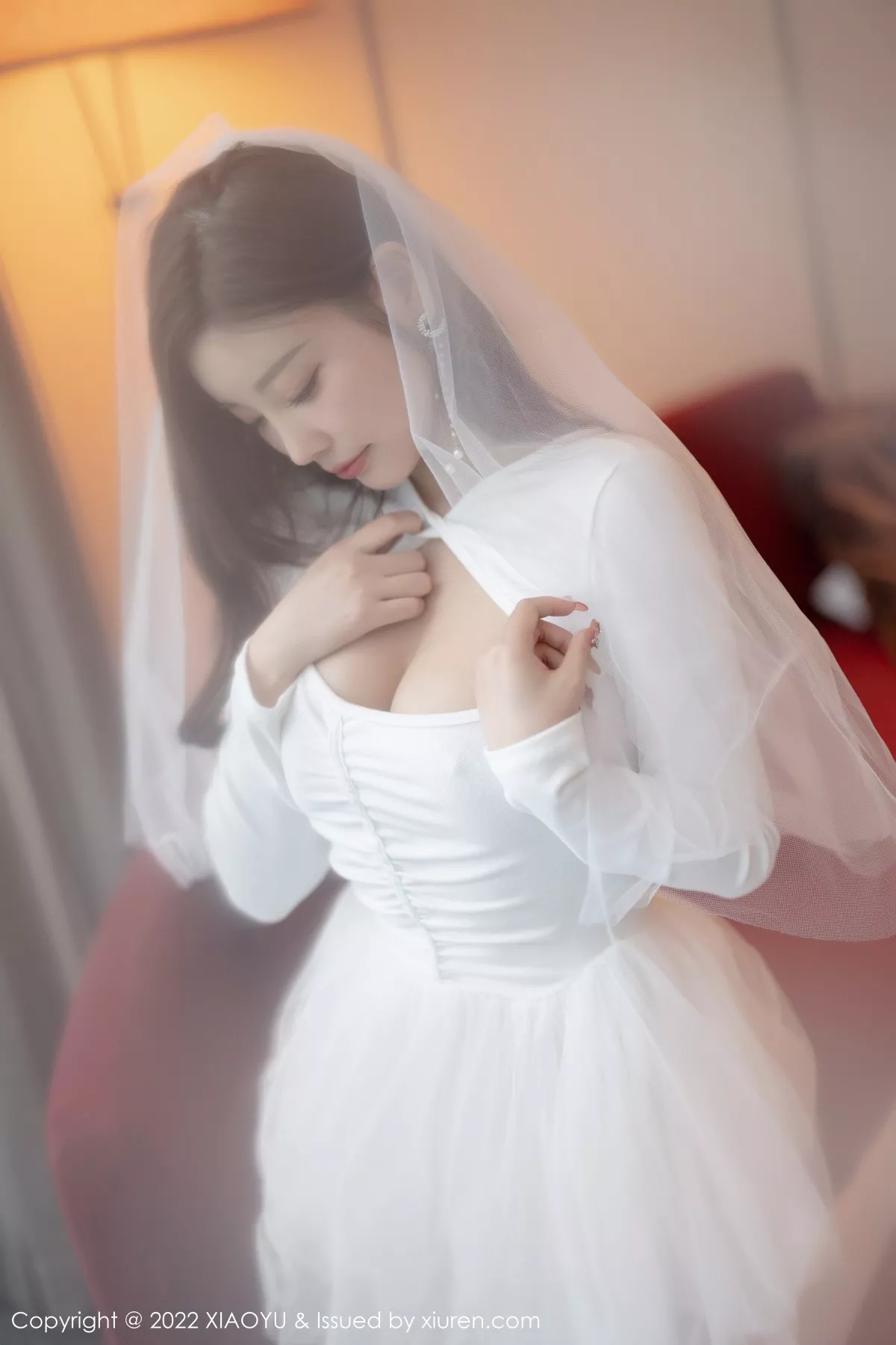 秀人集.com_[XiaoYu画语界]Vol.739_女神杨晨晨Yome性感白色婚纱配白丝袜秀完美身材惹火诱惑写真72P